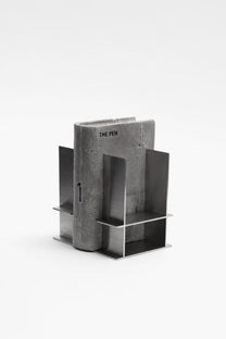 The Bookend